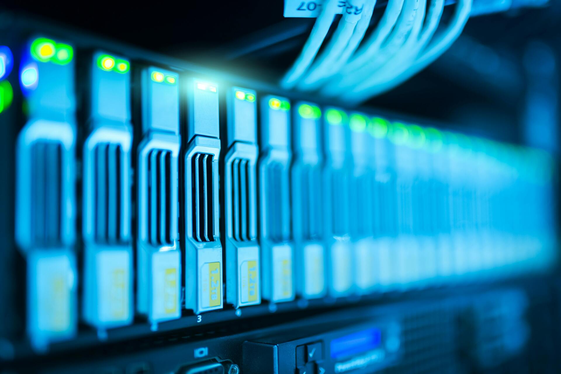 Home 1 Datacenter e infrastruttura server gestita da GRTgroup per aziende a Vicenza
